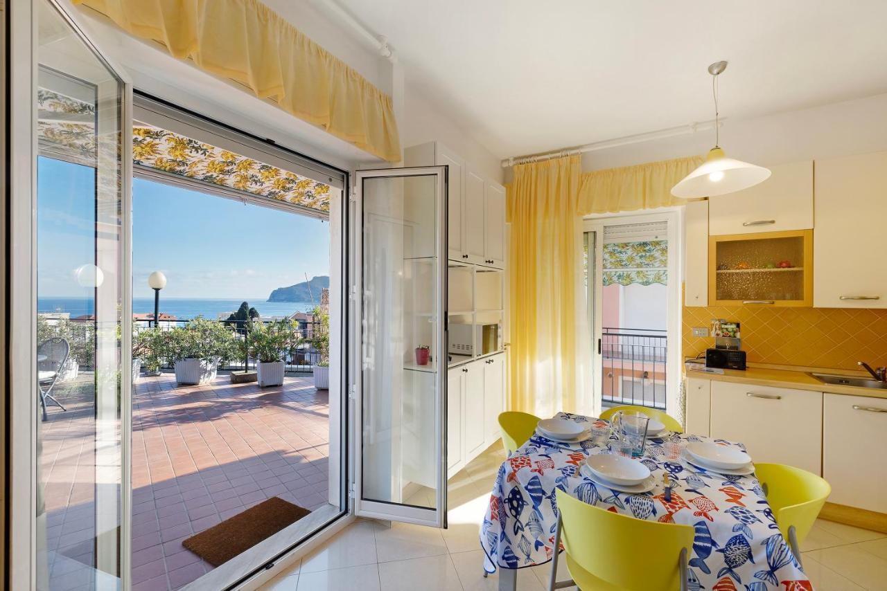 Attico Cielo E Mare Apartment Spotorno Luaran gambar